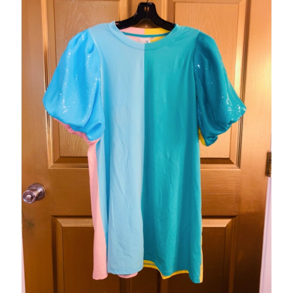 Queen of Sparkles LARGE sequin puff sleeve/ color block dress
